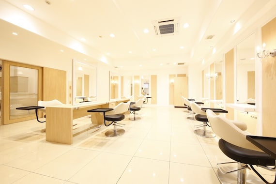 エーエムジー 中目黒店(AMG)