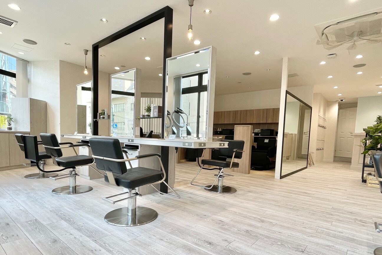 アッシュ 八王子店(Ash)2