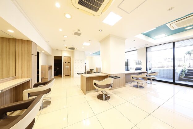 アッシュ 鷺沼店(Ash)1