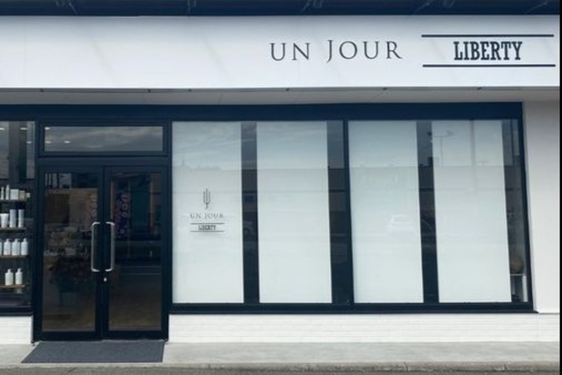 アンジュールリバティー(UN JOUR LIBERTY)3