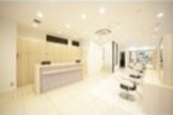 アッシュ 行徳店(Ash)