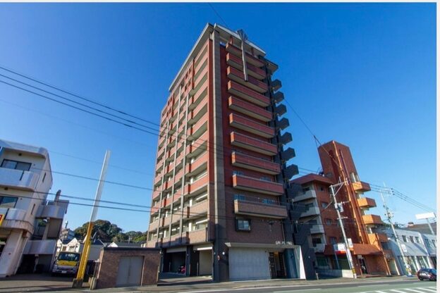 アンジュ バイ イリゼ 穴生店(Ange)2