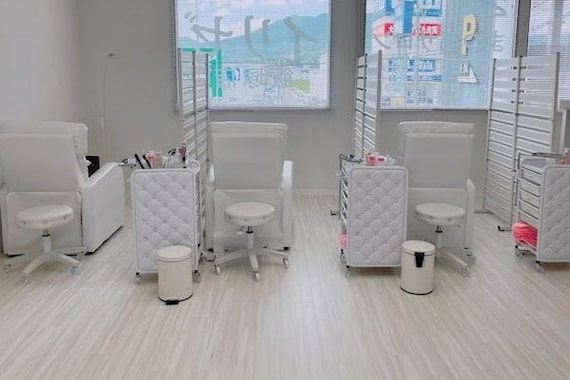 イリゼ 飯塚店(iris’ee)