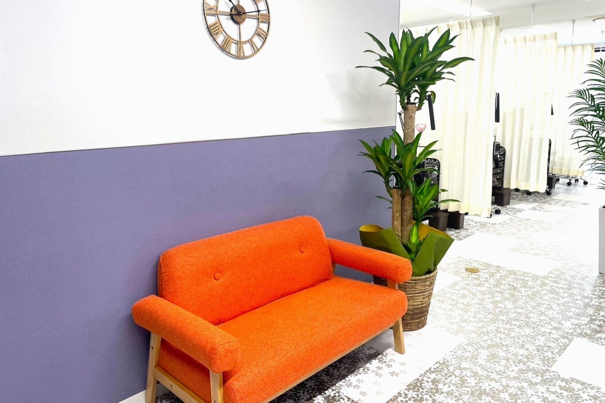 サクラブロウ 梅田茶屋町店(Sakura-blow)4