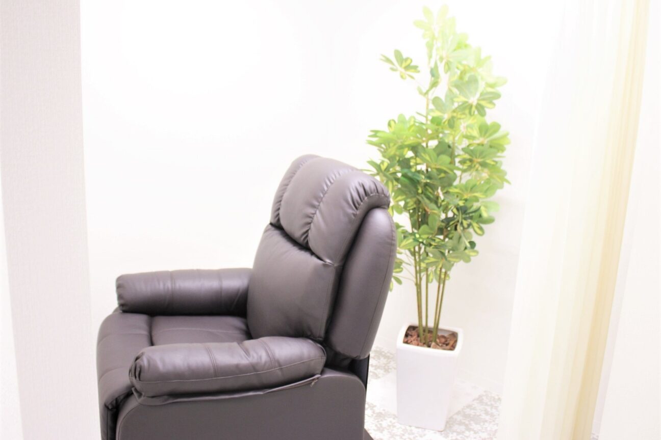 サクラブロウ 大阪駅前第2ビル店(Sakura-blow)2