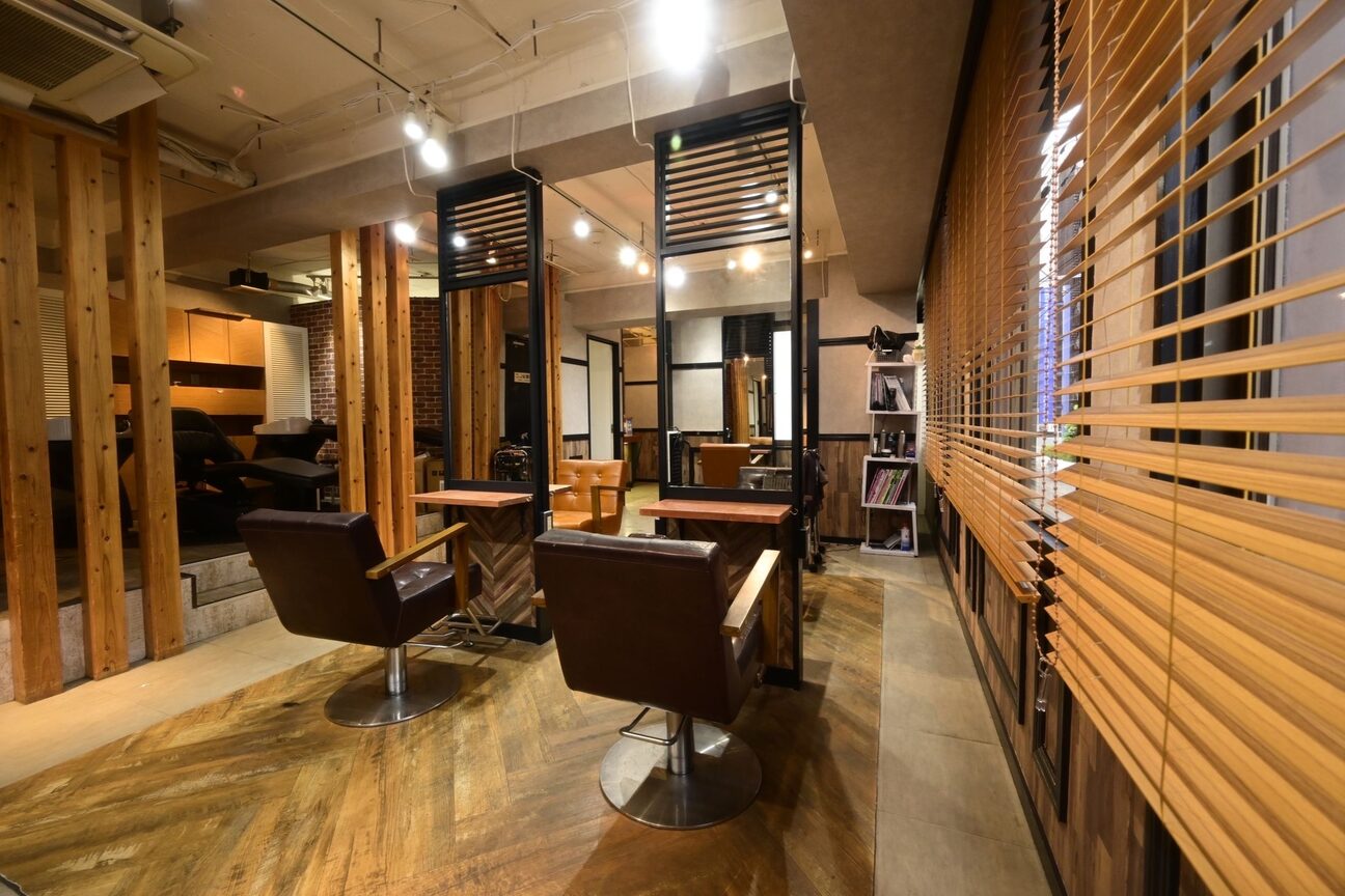 AUBE hair lily（株式会社　ｆｒｏｇ）画像1