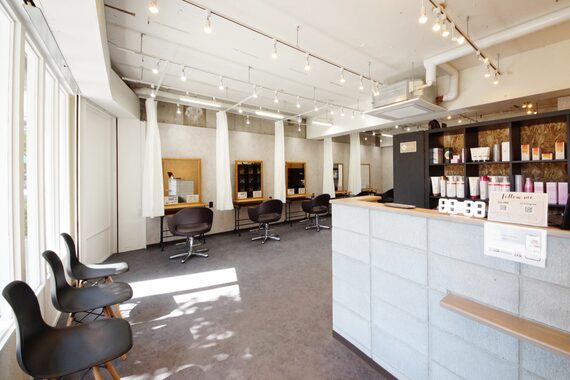 ヘアーズ ベリー 上新庄店(hairs BERRY)