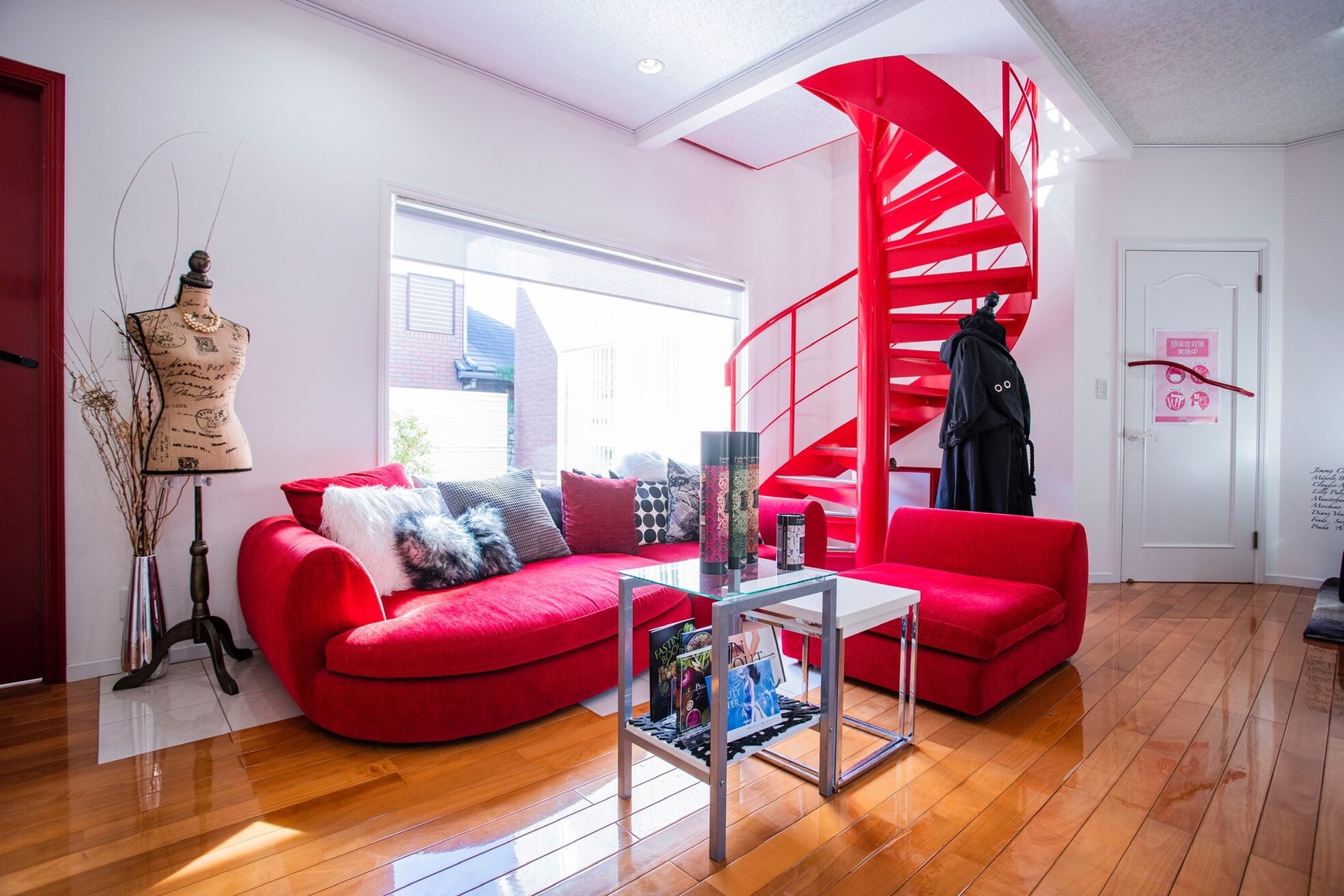 ネイル フライガール(nail FLY GIRL)2