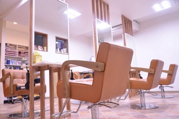 ヘアーズベリー 八戸ノ里店(hairs BERRY)1