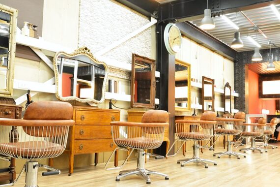 ヘアーズ ベリー 高槻店(hairs BERRY)