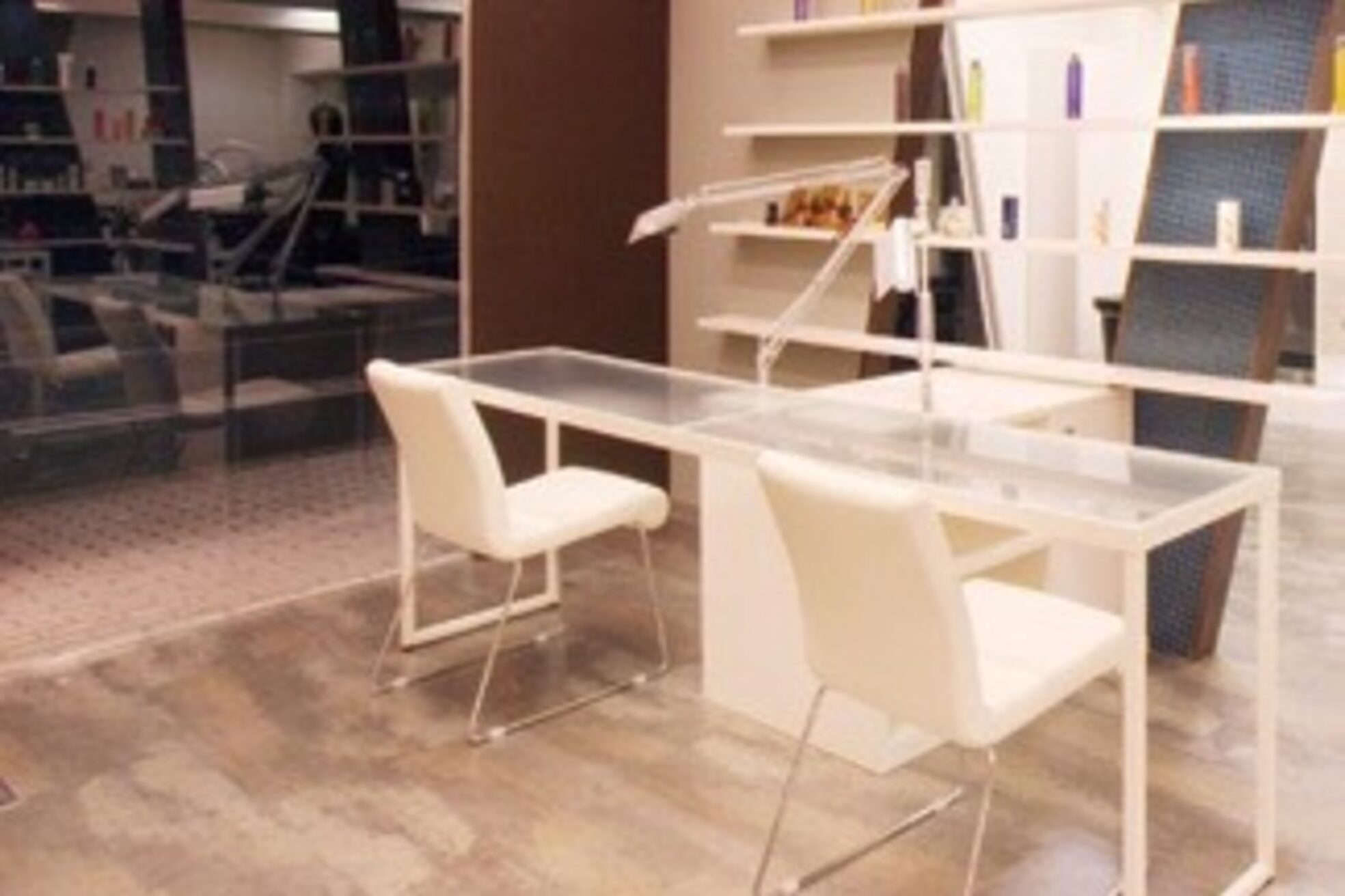 トリコ ネイルアンドスパ 守口店(trico)1