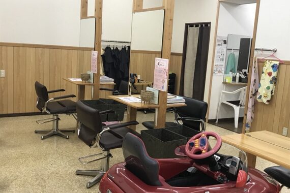 カットルームカラー 米沢成島店