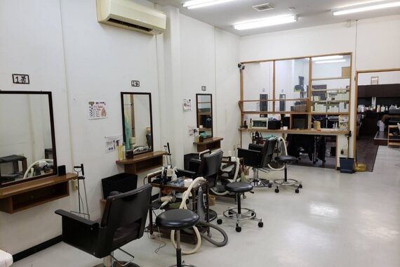 カットルームカラー 寒河江病院前店