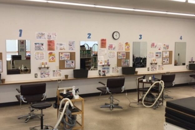 カットルームカラー 酒田北新橋店1