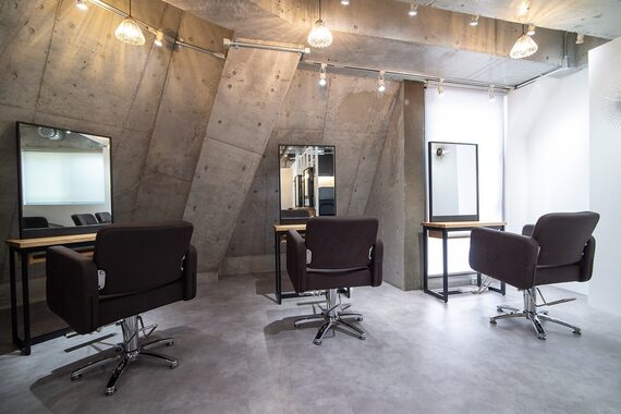 フルールバイリトル 新宿(FLEUR by little)