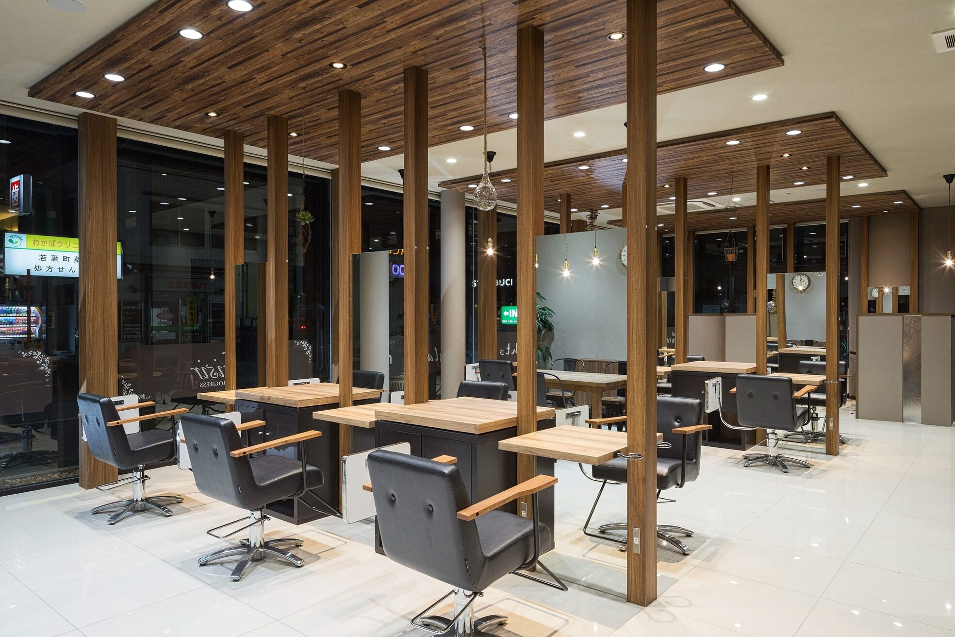 プログレス 立川若葉店(PROGRESS)1