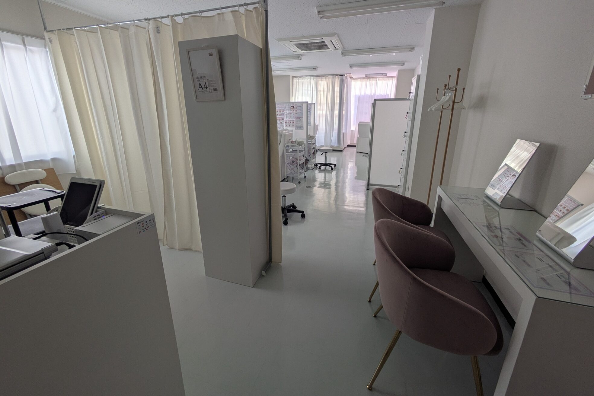 アイテム 阪急淡路駅西口店(eyetem)6