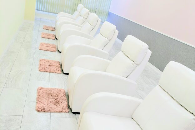 アイテム 枚方市駅前南口店(eyetem)6