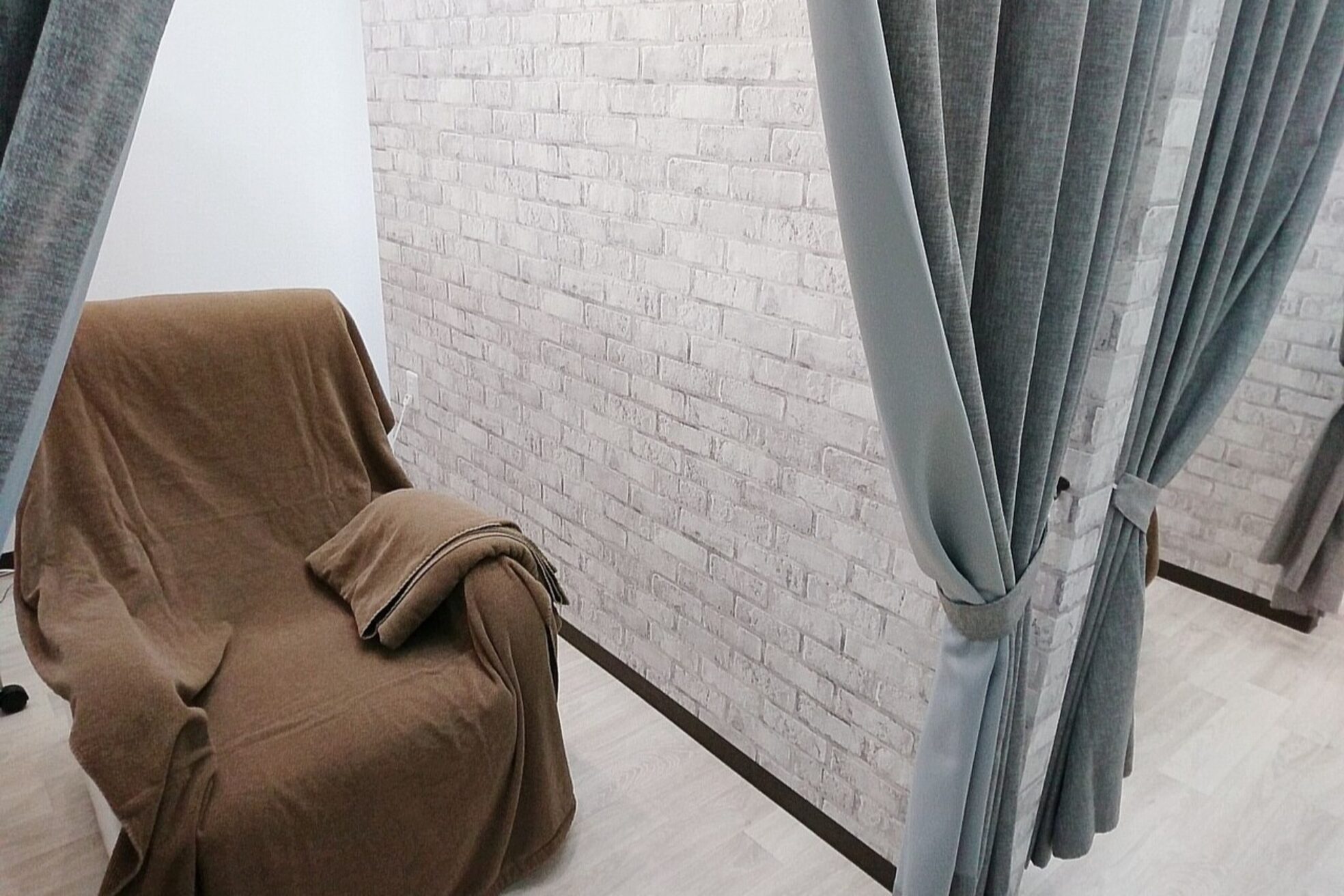 マキア 弘前店(MAQUIA)1