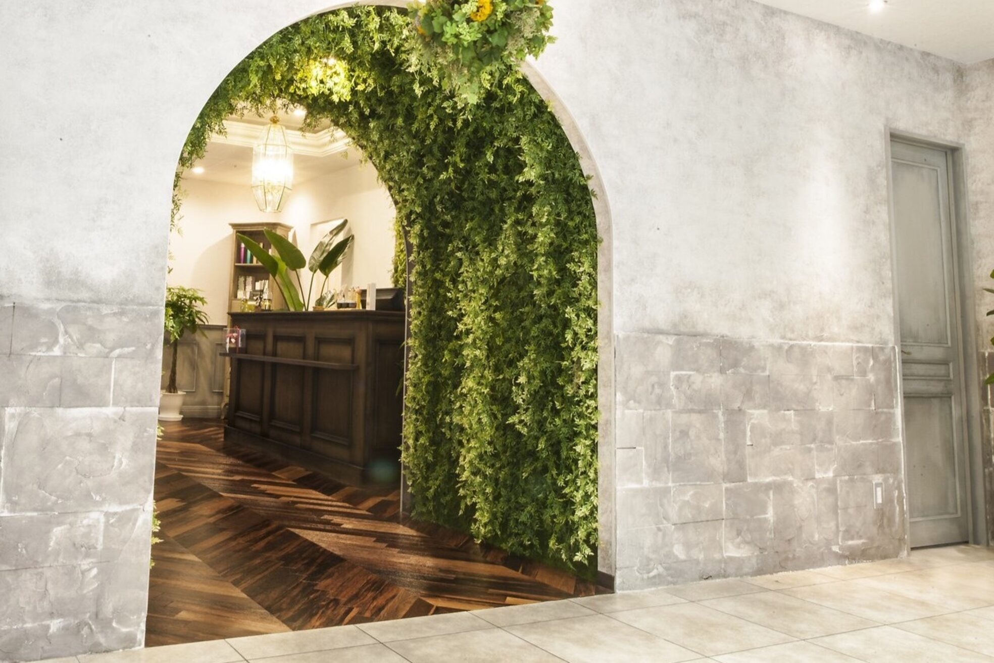 ソワリー 栄(THOiRY)2