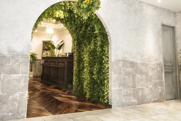 ソワリー 栄(THOiRY)2