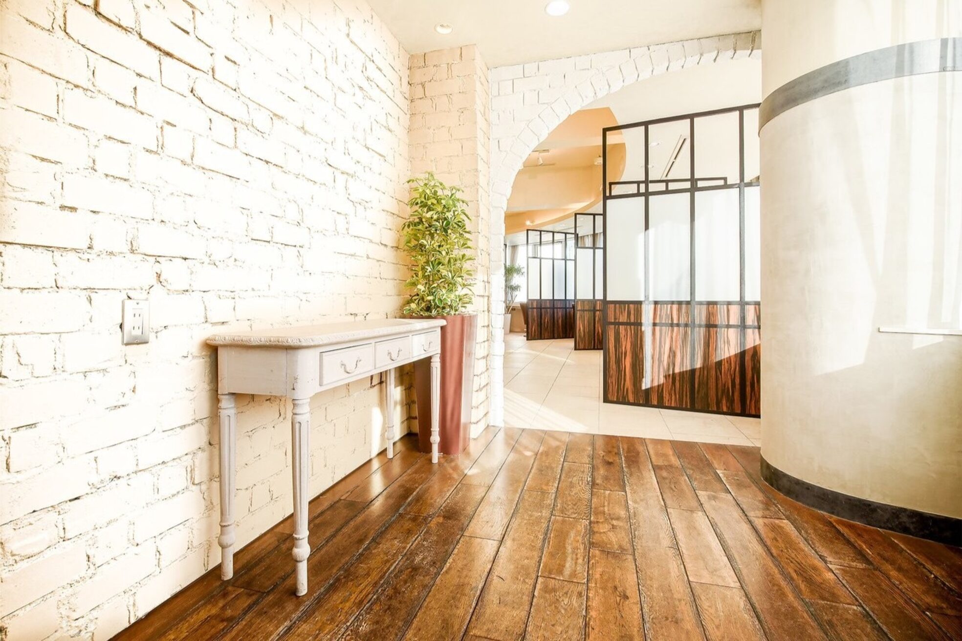 リュドール 栄(Rue D’or)3