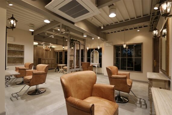 ロロネー 豊中(Lolonois)