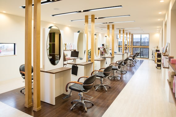 ブス 多治見店(BUSU)