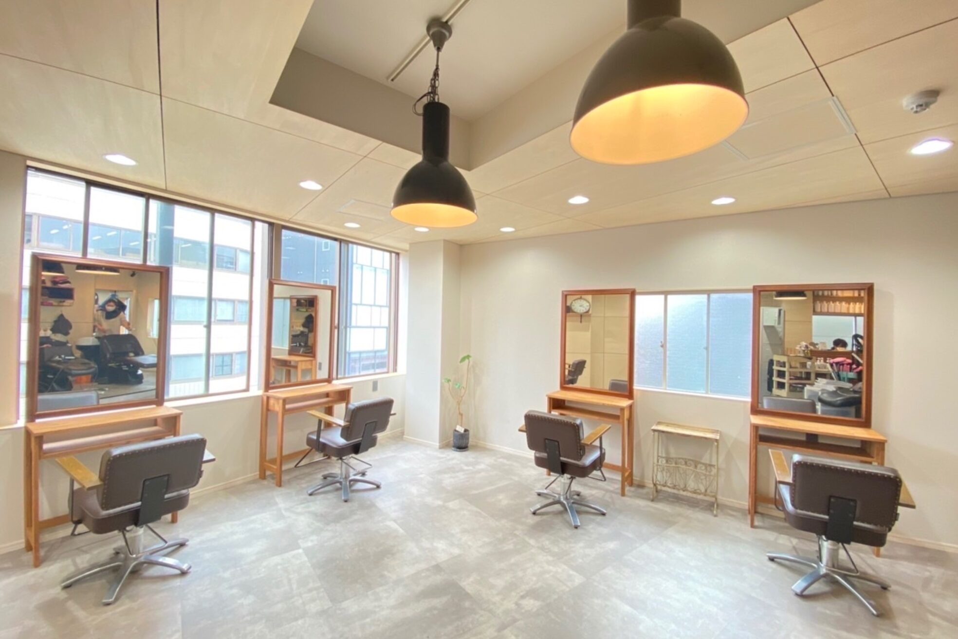 リラ バイ クオーレ(LIRA by CUORE)1