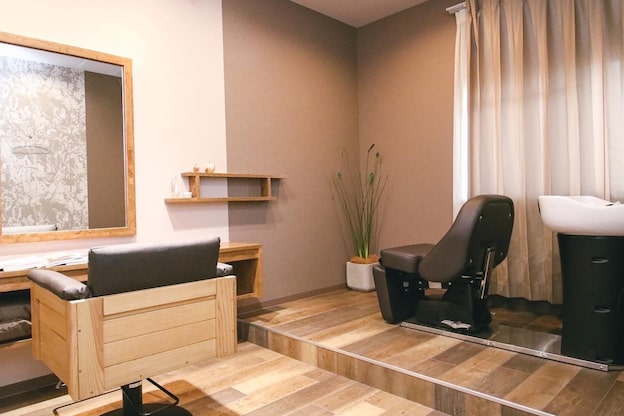 シー 浜松大平台店(She)2