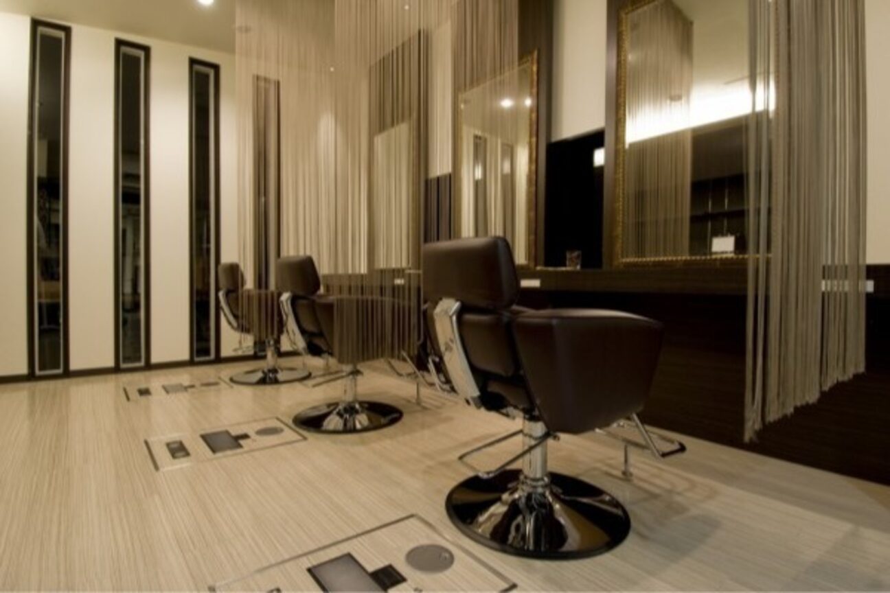 アンツ ヘアーアンドリゾート 辻堂本店(ANT'S Hair and Resort)2