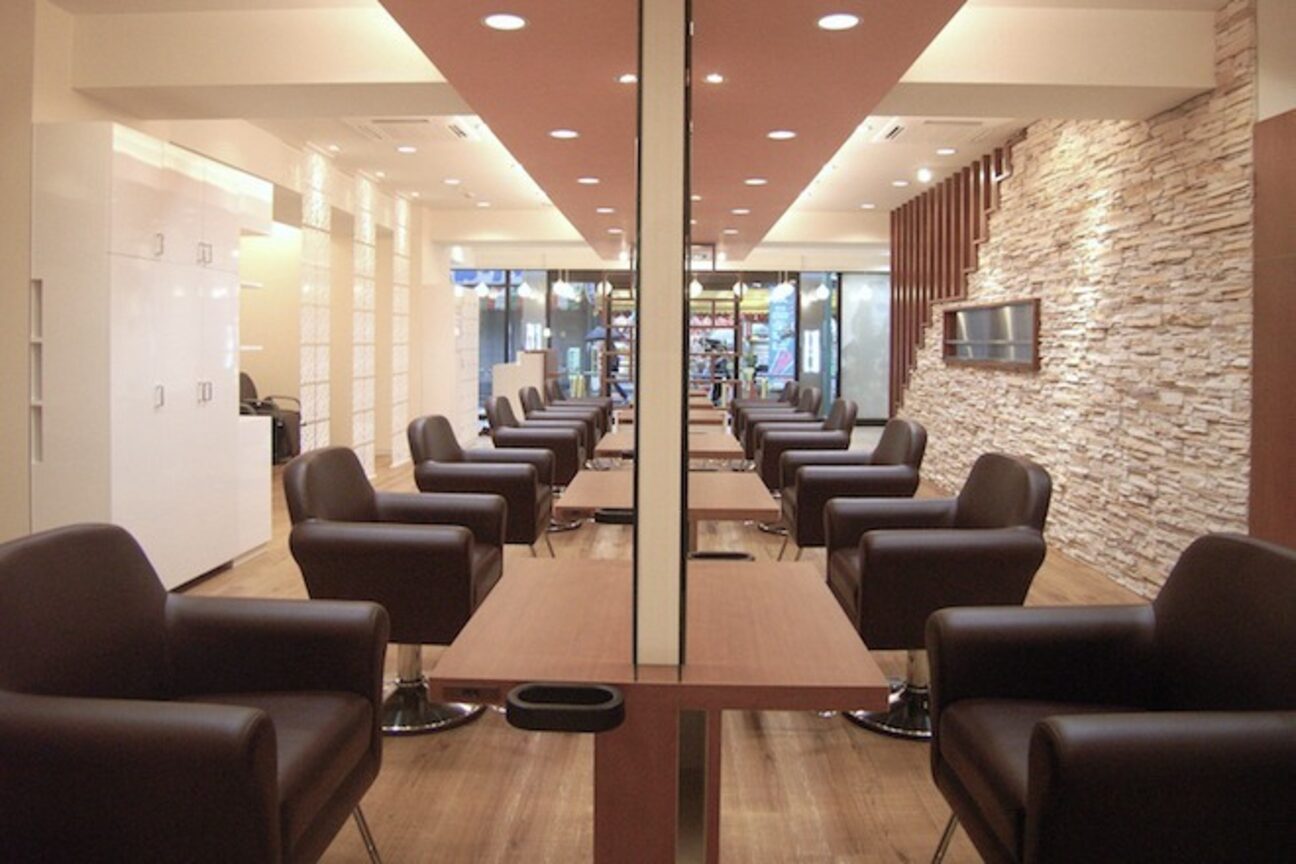 ヴィサージュメゾン(VISAGE maison)1