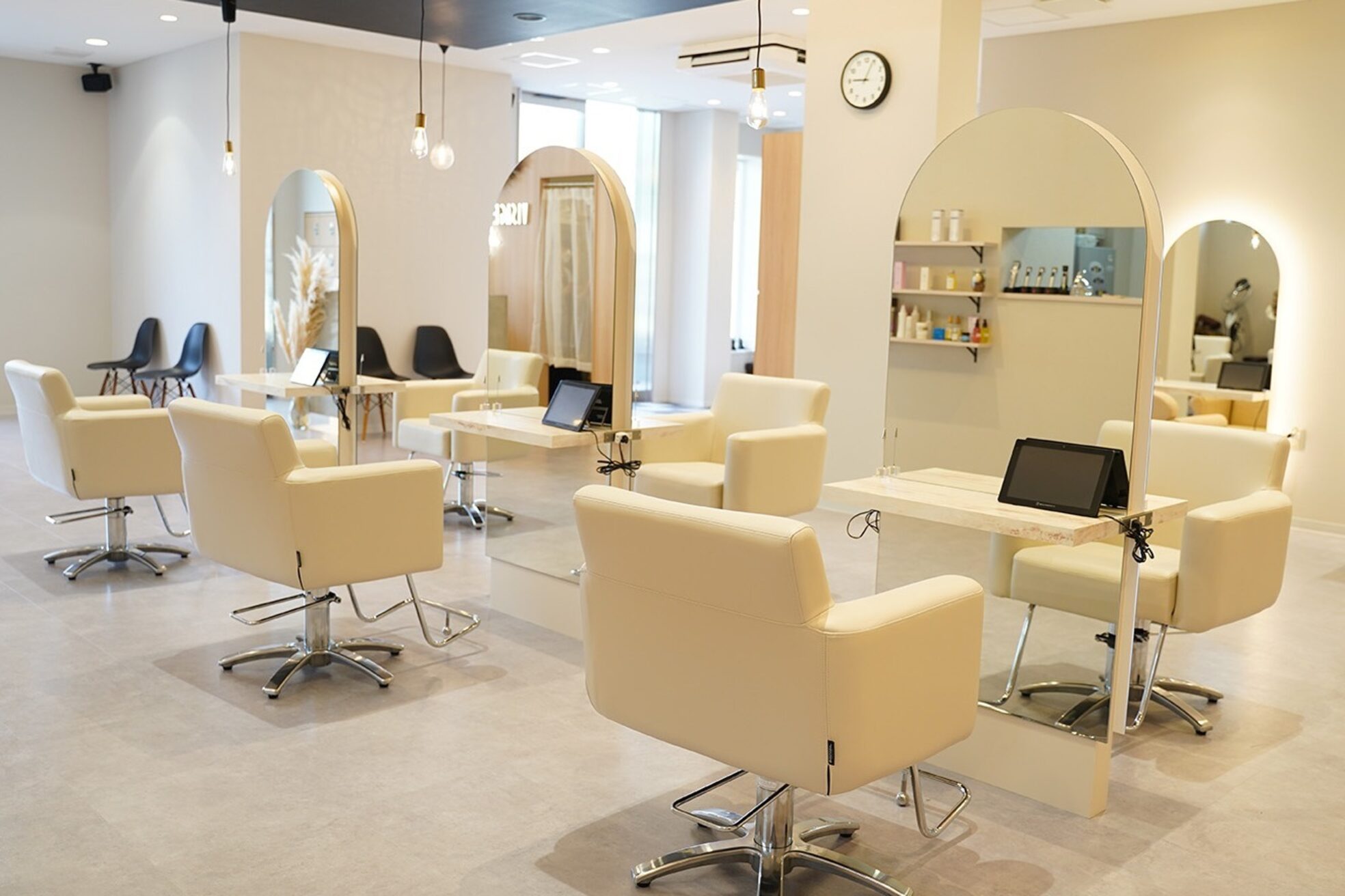 ヴィサージュタイム(VISAGE thyme)1