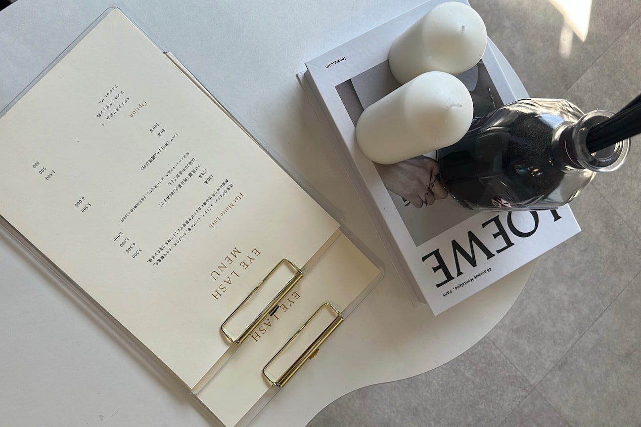 Blue Lagoon まつげと眉毛の専門店画像1