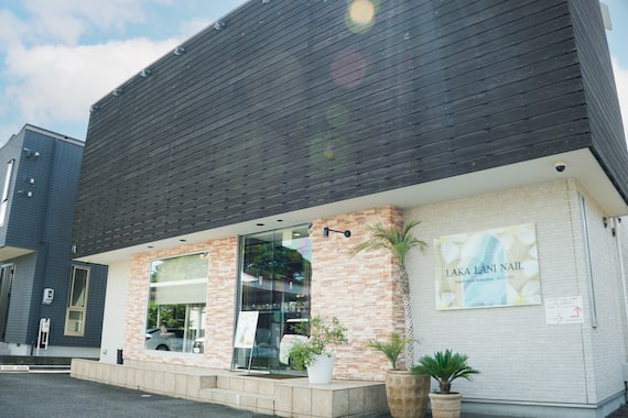 ラカラニネイル バイ エリシア(LaKalani Nail by ELYSIA)