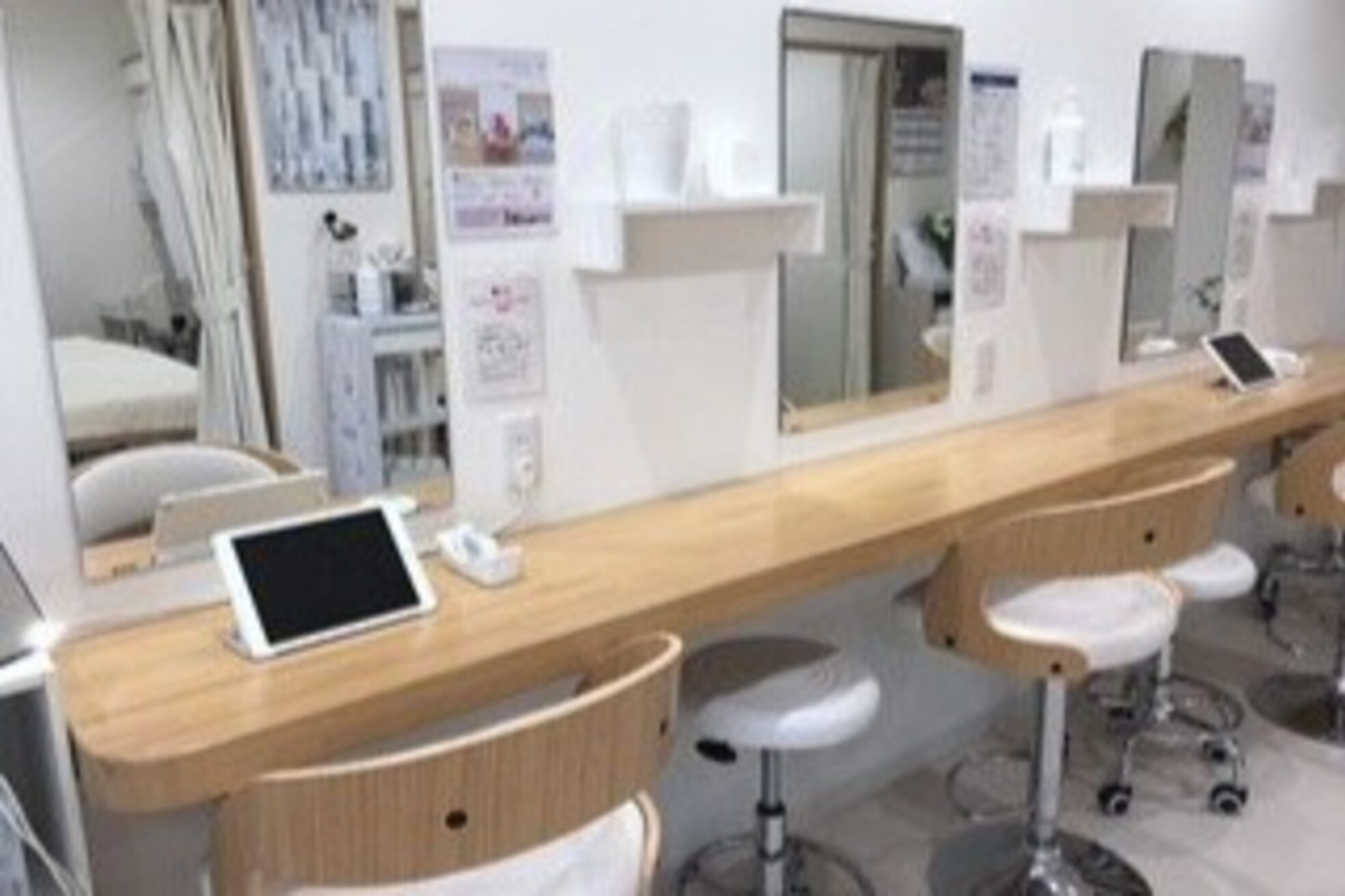 ポーラ 八戸ゆりの木通り(POLA)3