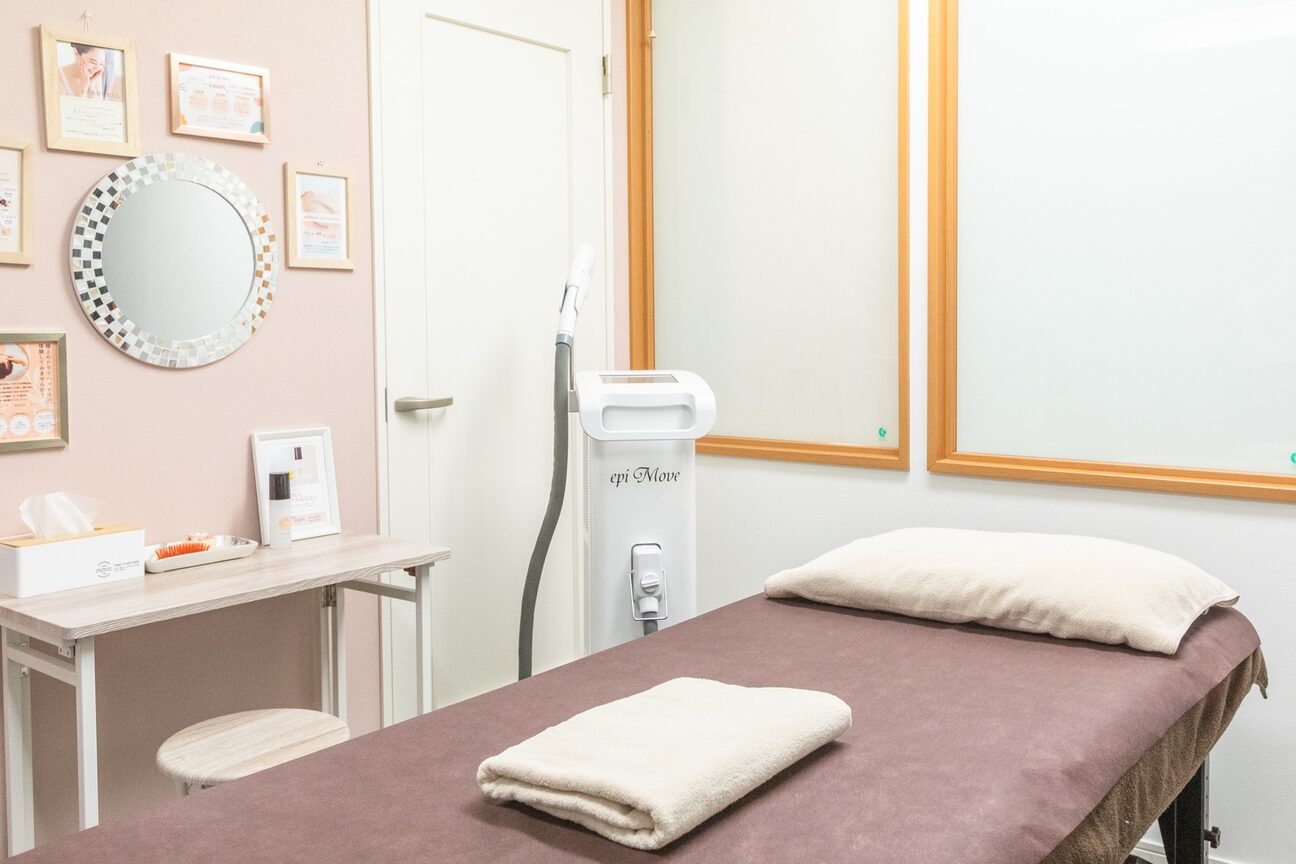 HUG ブラジリアンワックス・光脱毛・セルフホワイトニング（株式会社　ＬＩＬＡ）画像1