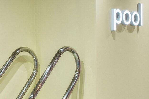 プール 横浜(pool)3