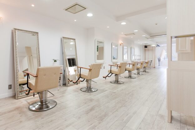 バジルプープラ(basil pupula)1