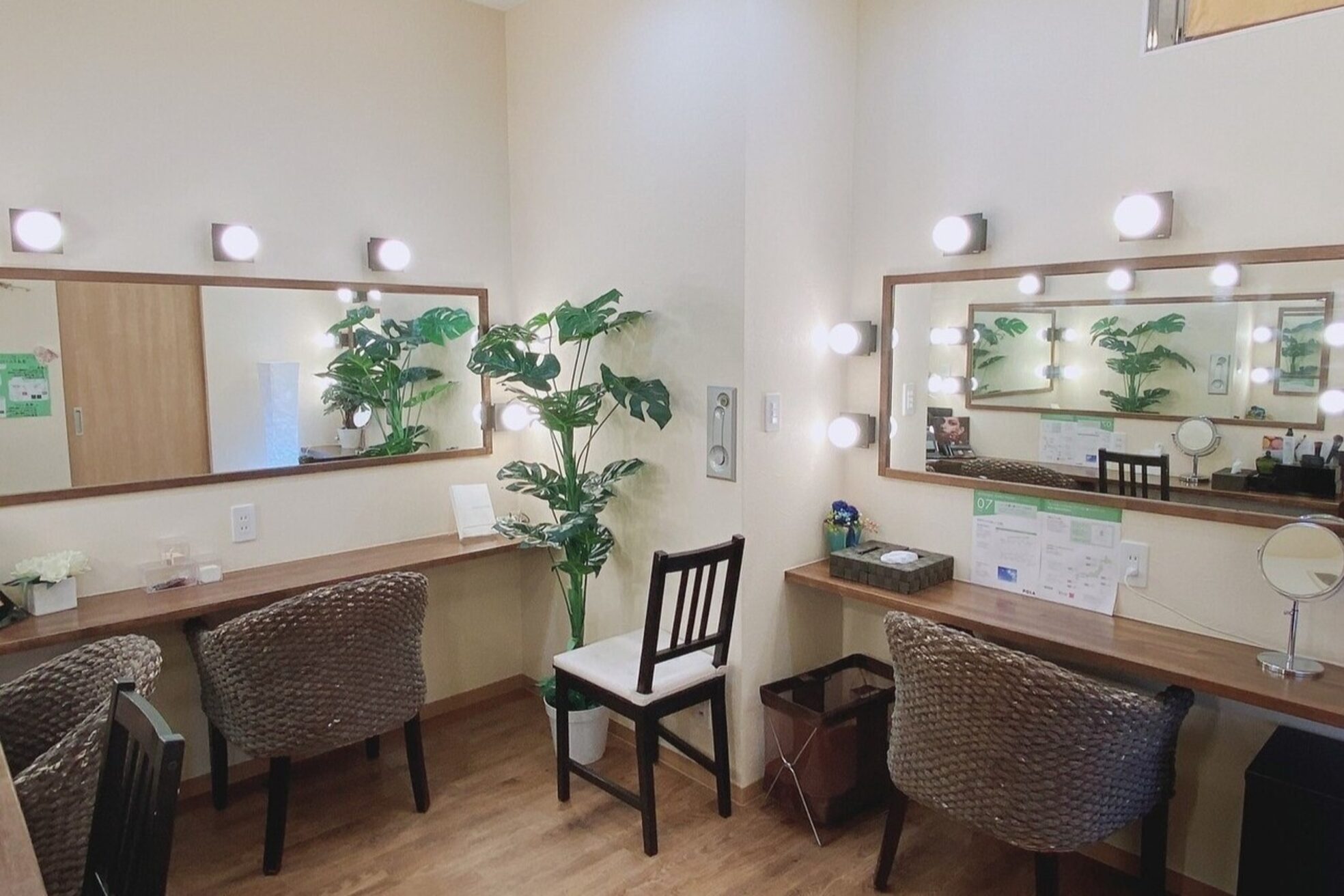 ポーラ センター北駅前店(POLA)1