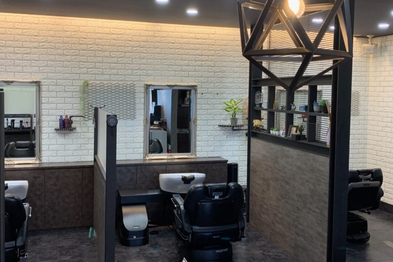 BRIGHT FACTORY Hair Lab & Spa（ＢＲＩＧＨＴ　ＦＡＣＴＯＲＹ　Ｈａｉｒ　Ｌａｂ　＆　Ｓｐａ）画像1