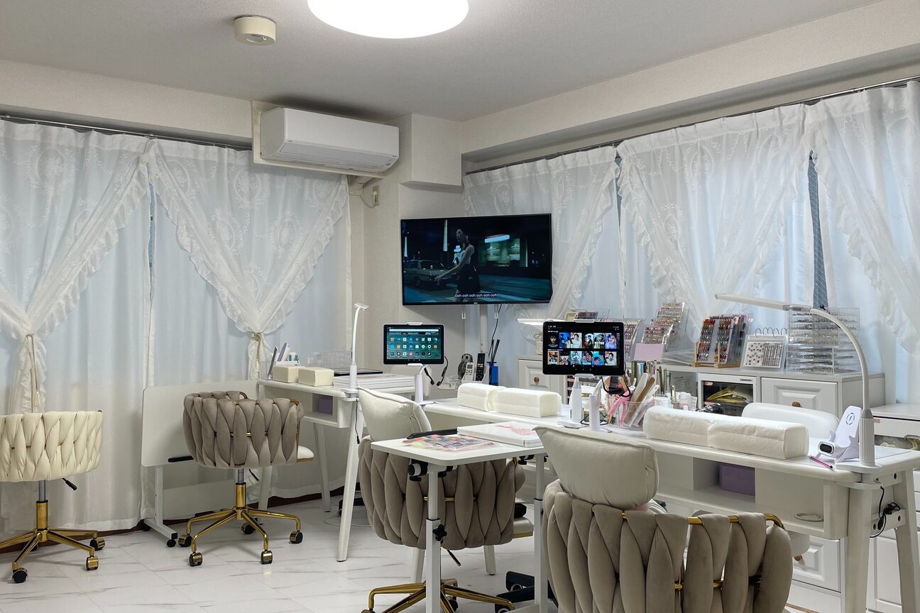 ＥＭＩＬＩＯ　ＮＡＩＬ画像1