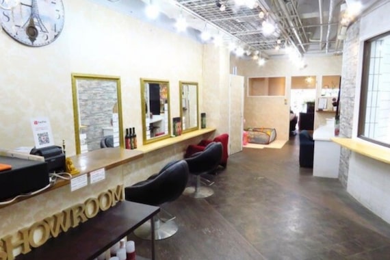 ヘアセットアンドエクステンションショールーム(SHOW ROOM)