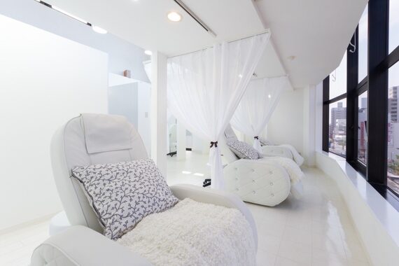 リリ 金沢香林坊店(ReRe)