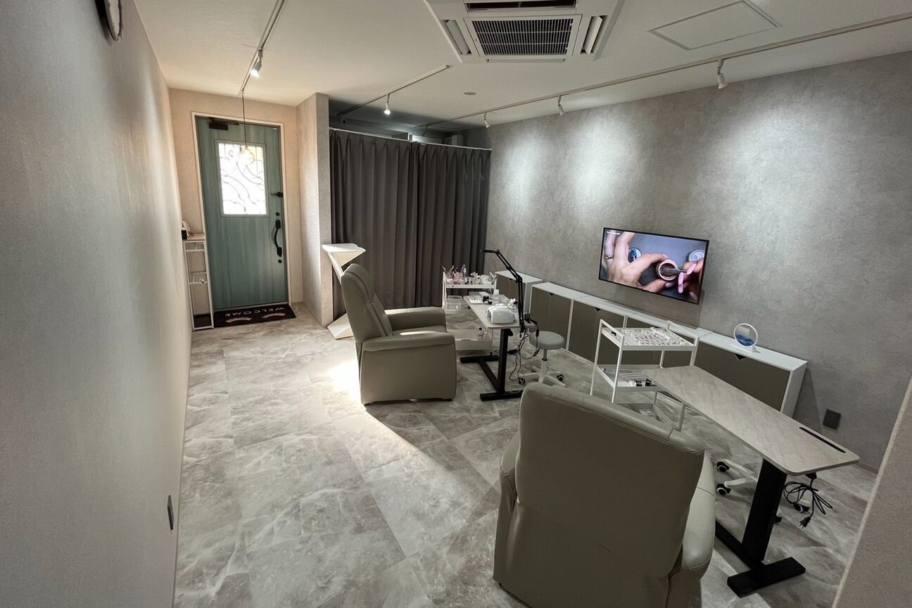 キュプレ 宮崎駅前店(Cupure)1