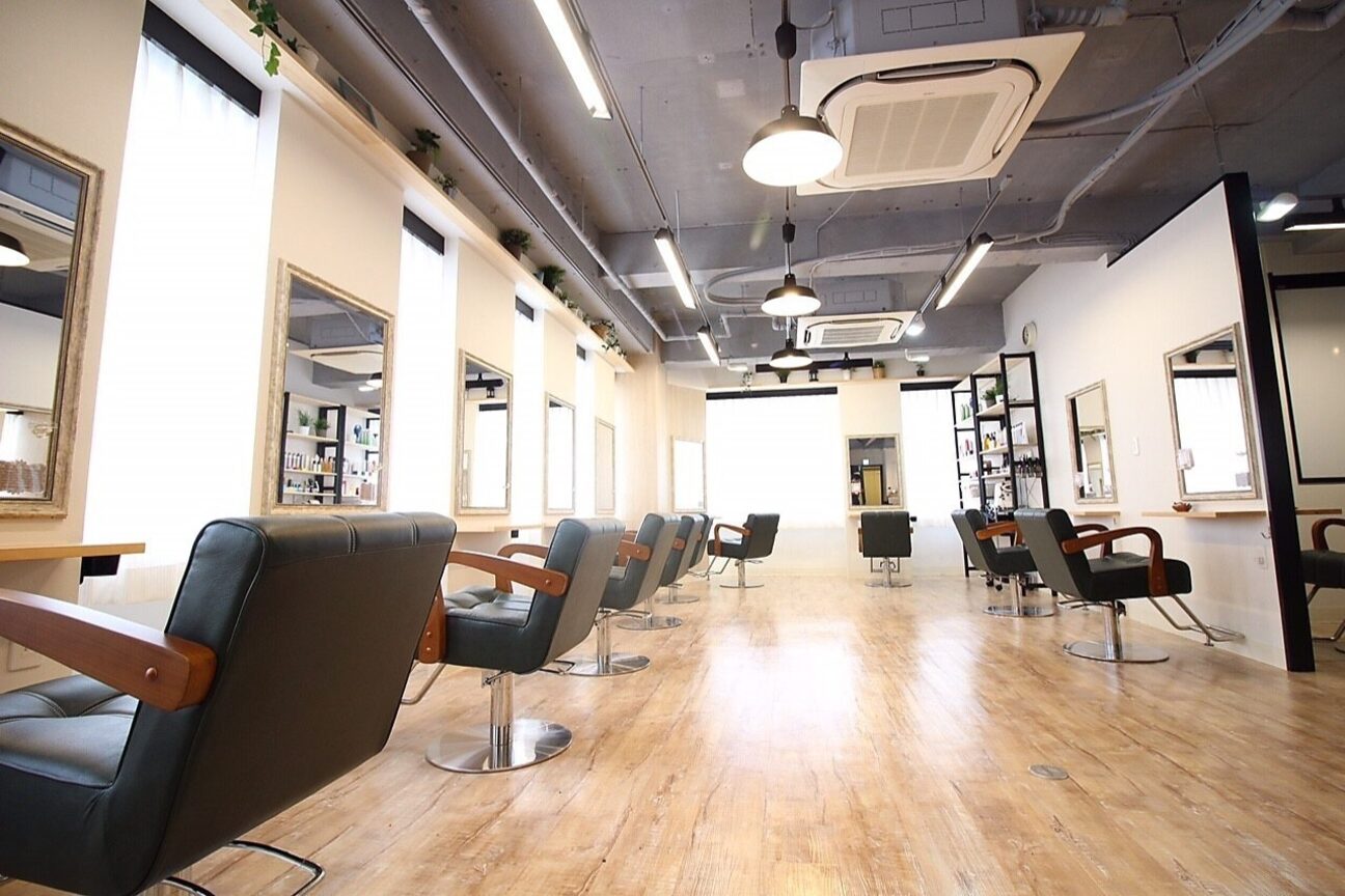 Eleanor（株式会社　ｍｉｒｒｏｒ　ｂａｌｌ）画像1