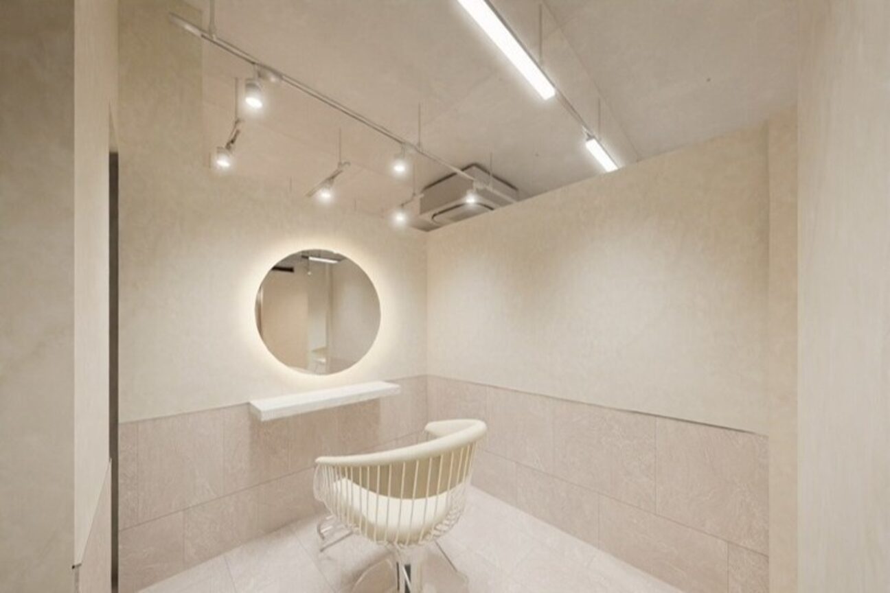 Eleanor（株式会社　ｍｉｒｒｏｒ　ｂａｌｌ）画像1