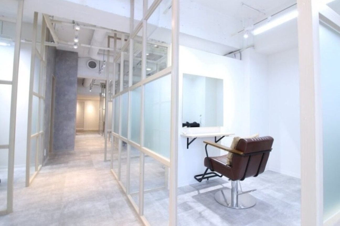 エマノン シンジュク(Emanon)1