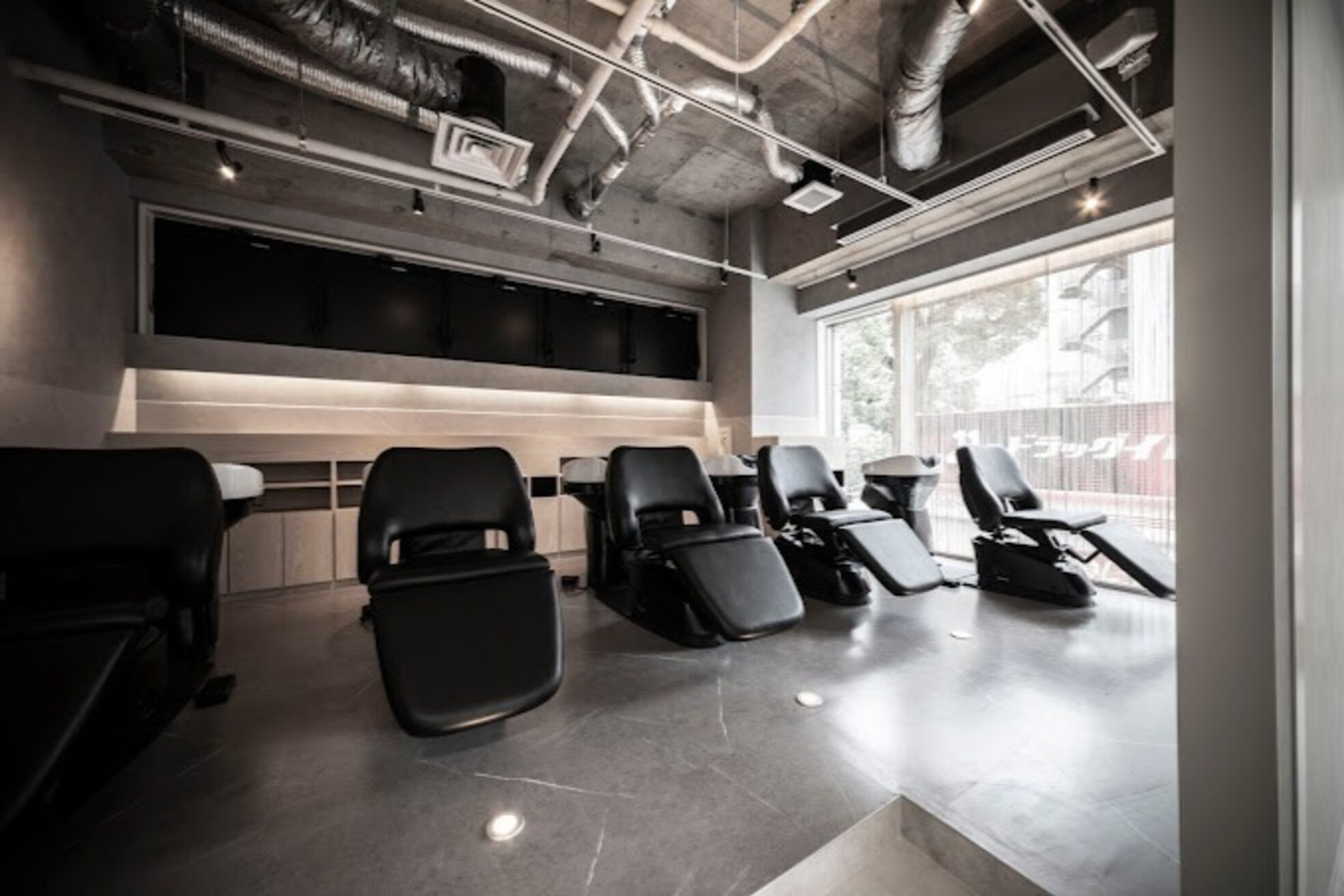 エマノン 天神(Emanon)2