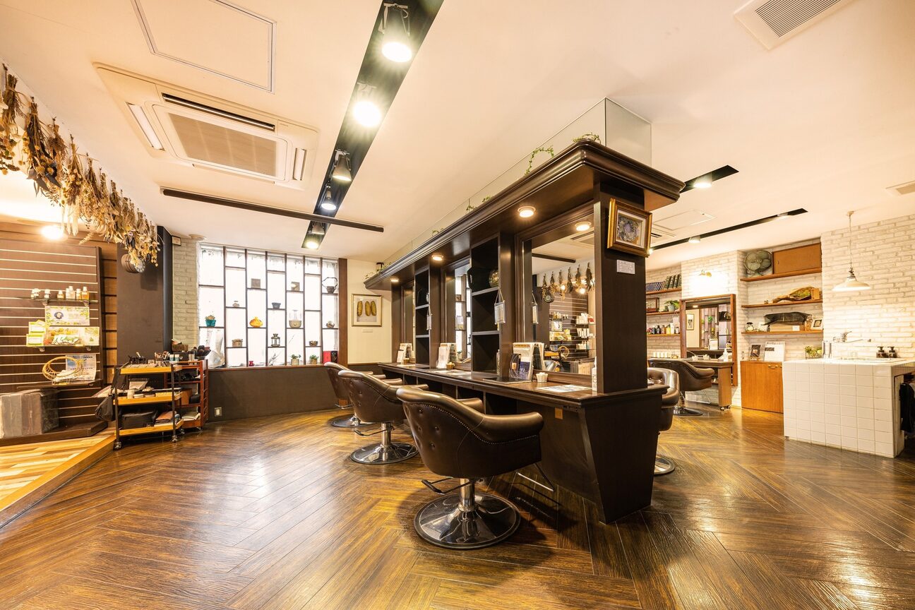 髪のお医者さん Dr's Salon LAB（株式会社　ＬＡＢ　Ｐｅａｃｅ）画像1